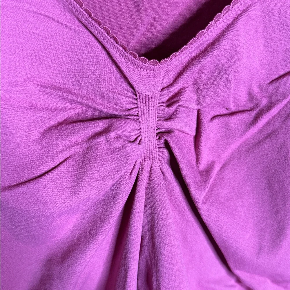 NWOT Last Tango Mauve Ruched V-Neck Ribbed Stretch Long Sleeve Top Size S / M